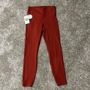 NWT Vuori Stride Legging